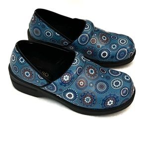 Ingaro "Brandy" Blue Deco Art Print Patent Leather Clogs